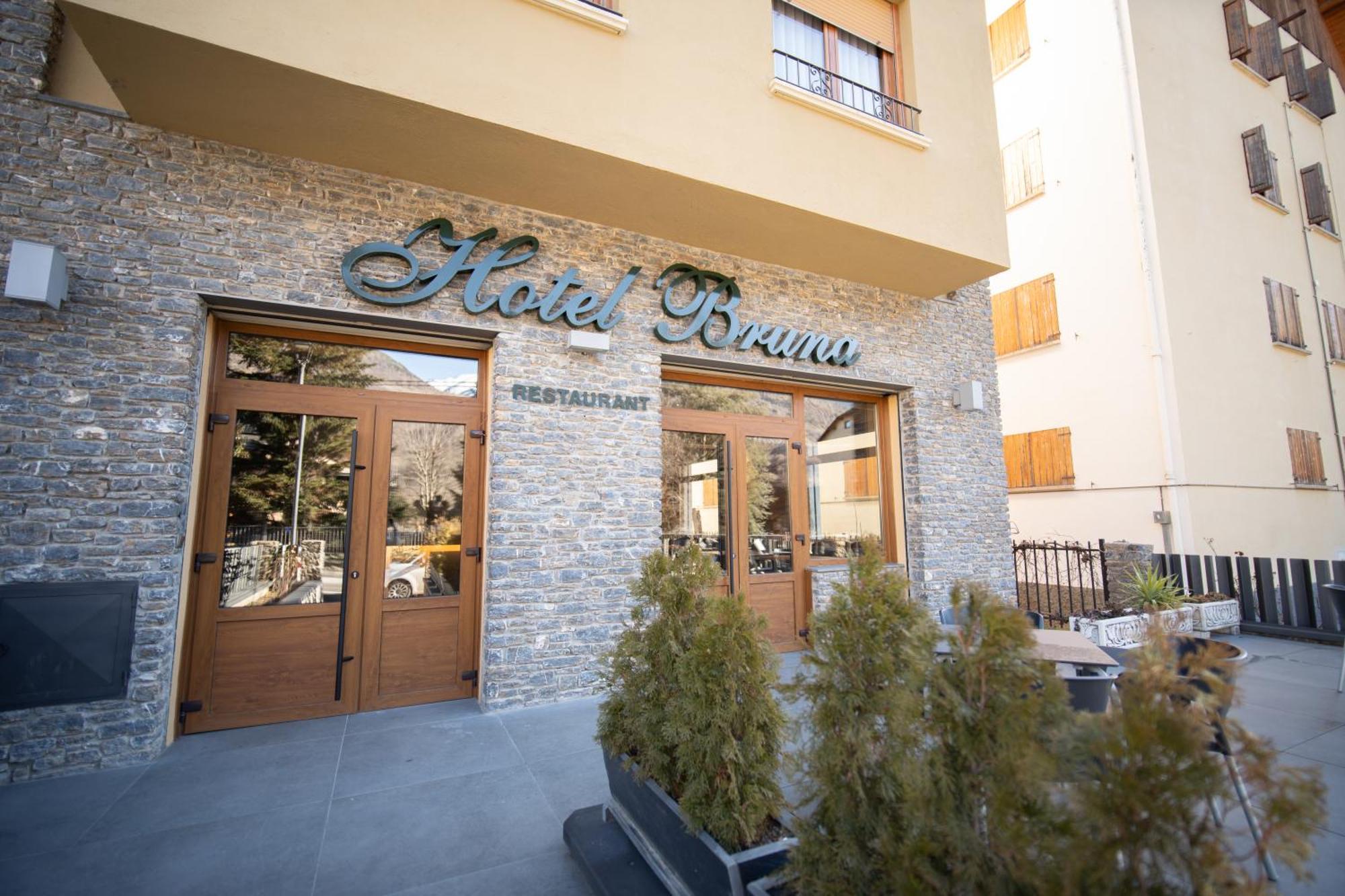 Hotel Bruna Esterri D'Aneu Exterior photo